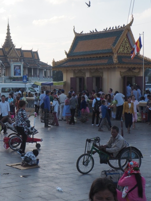 Fauteuil-vélo à Phnom-Penh au Cambodge